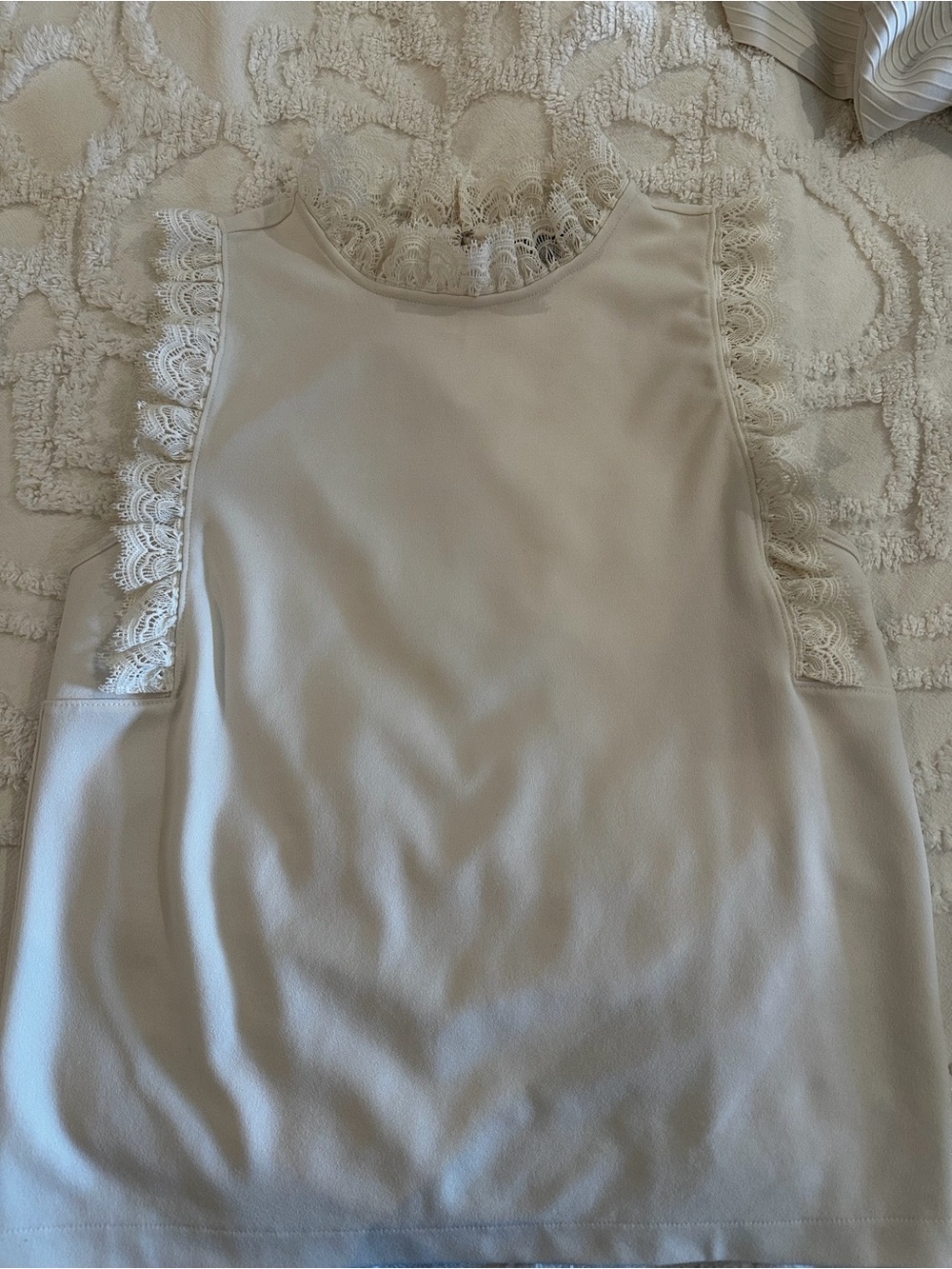 Ann Taylor Cream Lace-Trim Tank Top